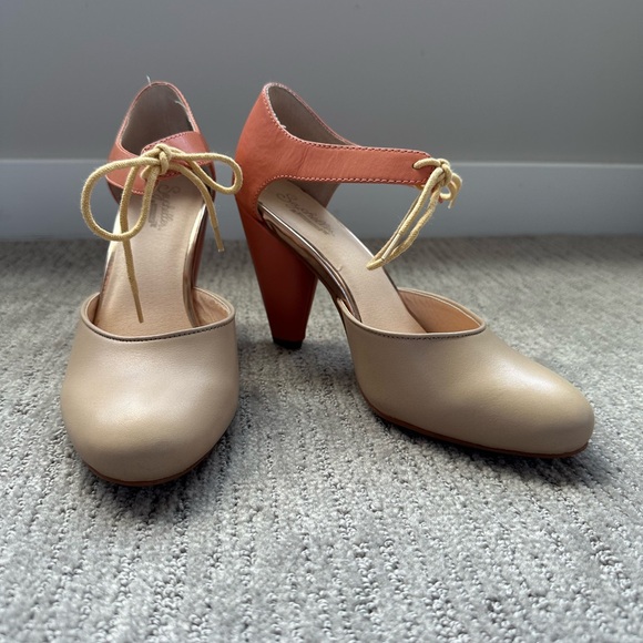 Seychelles Heritage Heels - size 8 - Picture 7 of 7